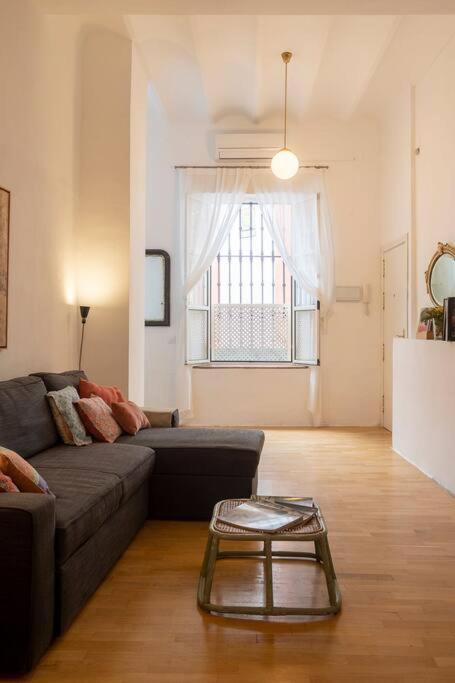 Precioso Apartamento Nuevo En Sevilla Centro 4Pax Екстер'єр фото